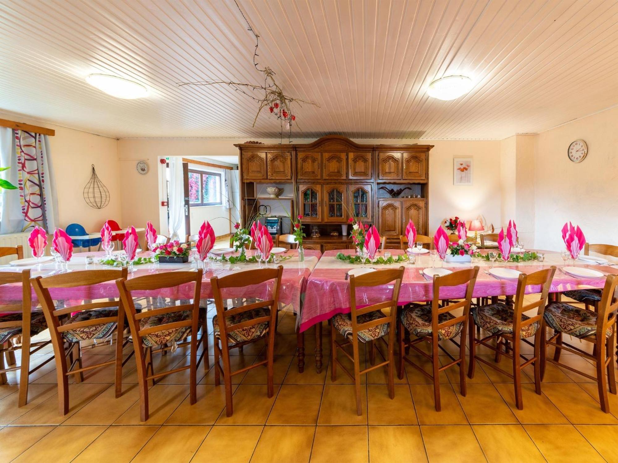 Wonderful Holiday Home In Montleban With Sauna Εξωτερικό φωτογραφία